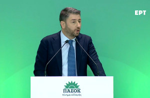 Ανδρουλάκης: Είμαστε κόμμα αντισυστημικού ρεαλισμού, όχι συστημικής κοροϊδίας