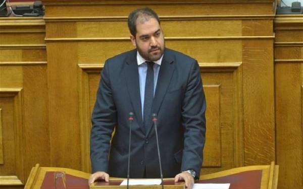 Κεφαλογιάννης: Επεκτείνεται το μέτρο εισόδου των ταξί στις λεωφορειολωρίδες
