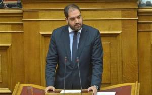 Κεφαλογιάννης: Επεκτείνεται το μέτρο εισόδου των ταξί στις λεωφορειολωρίδες