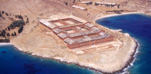 Παρατείνεται η καθολική απαγόρευση της αλιείας στη Γυάρο