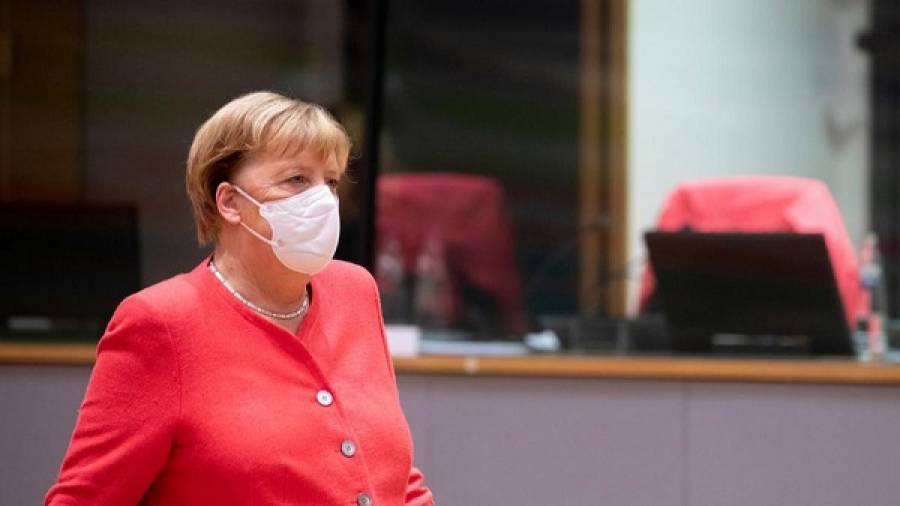 Εμβολιάστηκε με AstraZeneca η Μέρκελ- Στη δημοσιότητα το πιστοποιητικό της