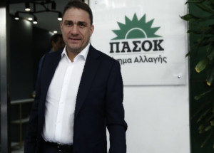 Τσουκαλάς: Μάχη ΠΑΣΟΚ για ρόλο ισχυρού διεκδικητή εξουσίας