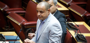 Δημοσία δαπάνη η κηδεία του βουλευτή Νεκτάριου Σαντορινιού