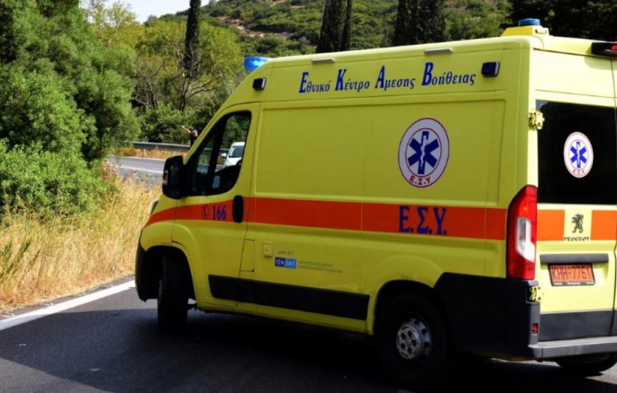 Πάρος: Σε κωματώδη κατάσταση 21χρονη – Διακομίστηκε εσπευσμένα στο Τζάνειο