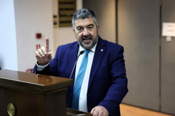 ΒΕΑ: Τα πορτοκαλί τιμολόγια και οι έξυπνοι μετρητές αφήνουν εκτός τις μικρές επιχειρήσεις
