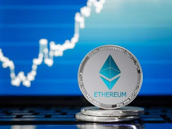 Το Ethereum γίνεται αποπληθωριστικό και μπορεί να φτάσει τα $3.000