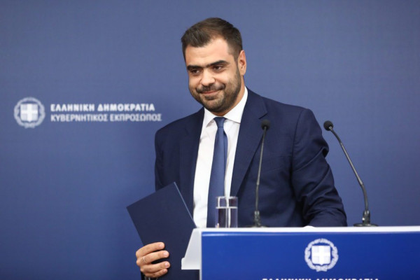 Μαρινάκης: Είναι ντροπή να κάνεις πολιτική πάνω στον πόνο ανθρώπων