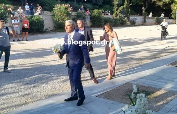Ο Σίμος γαμπρός