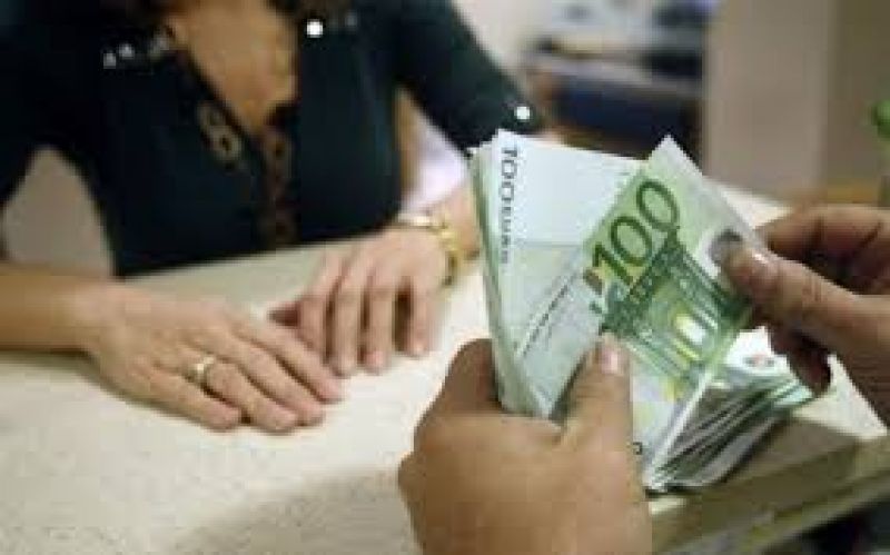 Ξεπερνούν τα 3,3 δισ. ευρώ οι επιστροφές φόρων