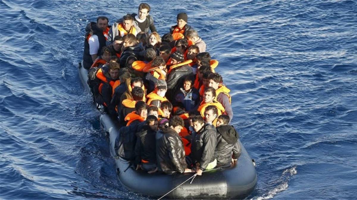 Σχεδόν 2.000 πρόσφυγες πέρασαν στα ελληνικά νησιά την περασμένη εβδομάδα