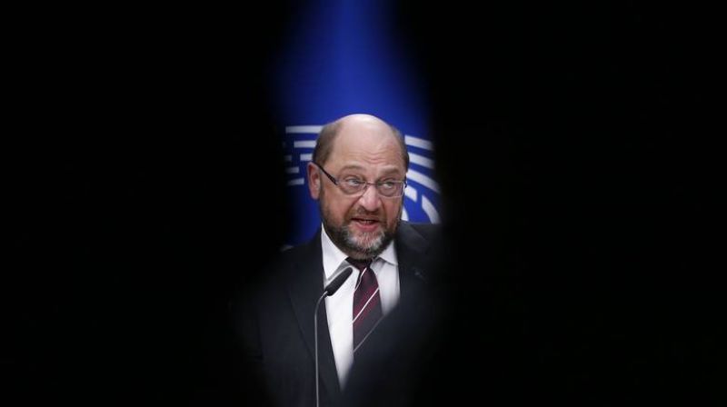 Επίθεση Σουλτς στον Κάμερον