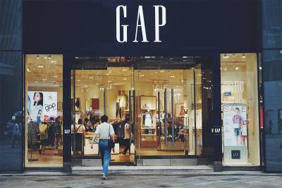 Gap: Κλείνουν τα καταστήματα σε Ηνωμένο Βασίλειο και Ιρλανδία