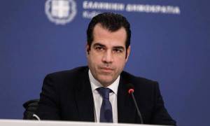 Πλεύρης: Στη «μάχη» των PCR ο στρατός-Αυξάνονται τα σημεία ελέγχου