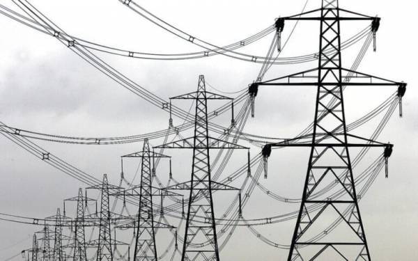 Αυξήσεις έως 170% στα τιμολόγια ρεύματος- «Βροχή» καταγγελιών