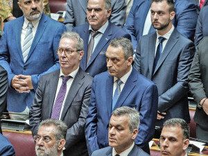 Ανατροπή στους «Σπαρτιάτες»: Επιστρέφουν στην ΚΟ οι διαγραμμένοι βουλευτές