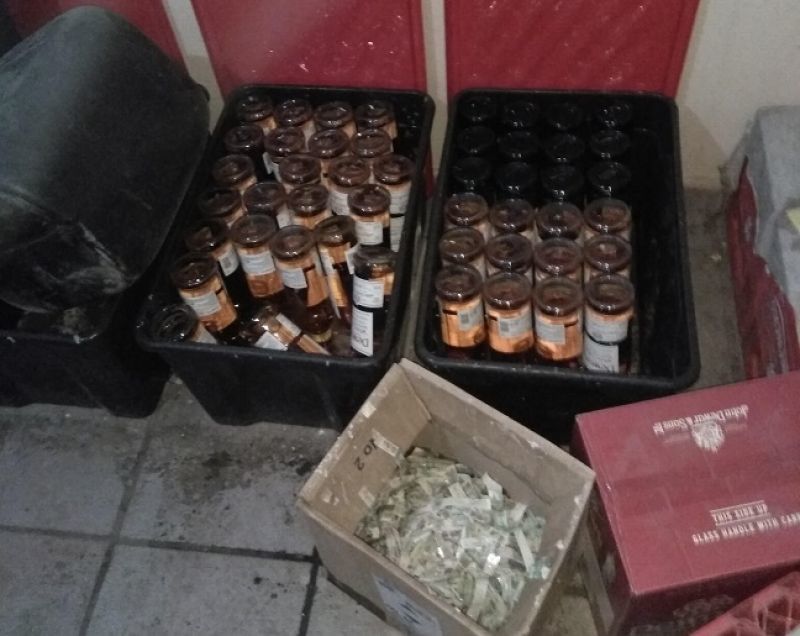 ΣΔΟΕ: Εξάρθρωση μεγάλου κυκλώματος με ποτά - μπόμπες