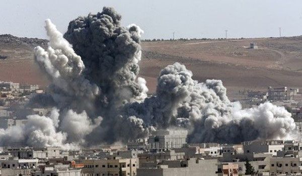 Συρία: Συνεχίζονται οι αεροπορικές επιδρομές κατά στόχων του Ισλαμικού Κράτους