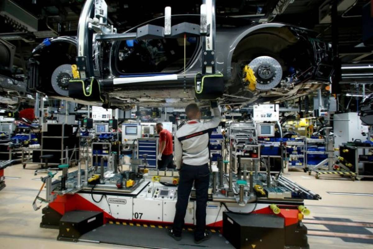 PMI: Ανέκαμψε η επιχειρηματική δραστηριότητα στην ευρωζώνη τον Μάιο