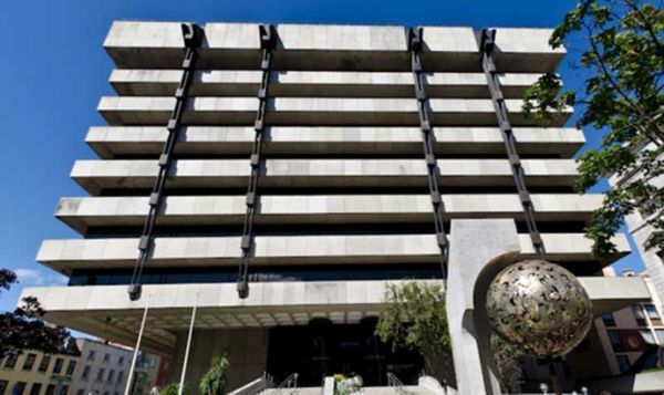 Κεντρική Τράπεζα Ιρλανδίας: Στο 6,6% ο ρυθμός ανάπτυξης το 2015