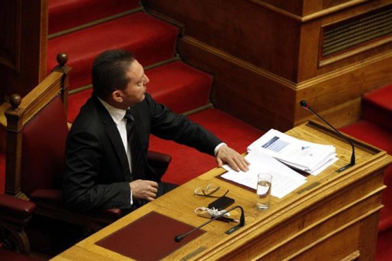 Πολυνομοσχέδιο: Νέο mini μνημόνιο - Ανοίγει ο δρόμος για απολύσεις στο Δημόσιο