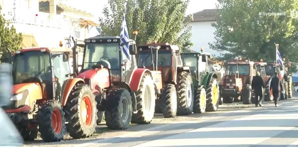 Βασιλείου (αγρότης από τον Τύρναβο): Η κυβέρνηση έστειλε τους αστυνομικούς να μας χτυπήσουν