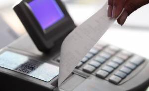Τα προβλήματα από τους διπλούς συντελεστές ΦΠΑ στην εστίαση