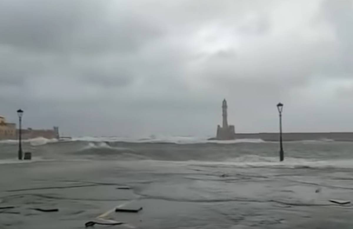Προβλήματα στο οδικό δίκτυο Δήμου Χανίων λόγω έντονων βροχοπτώσεων