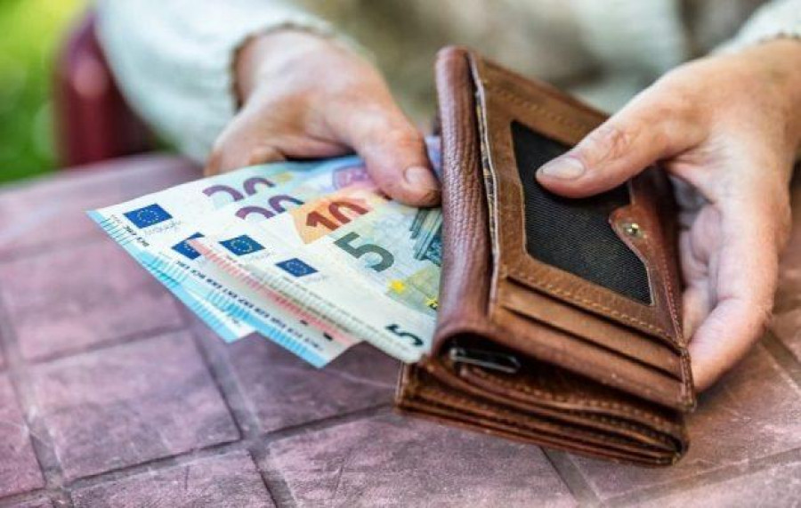 Ξεκινά η καταβολή των αυξήσεων στους συνταξιούχους- Παραδείγματα