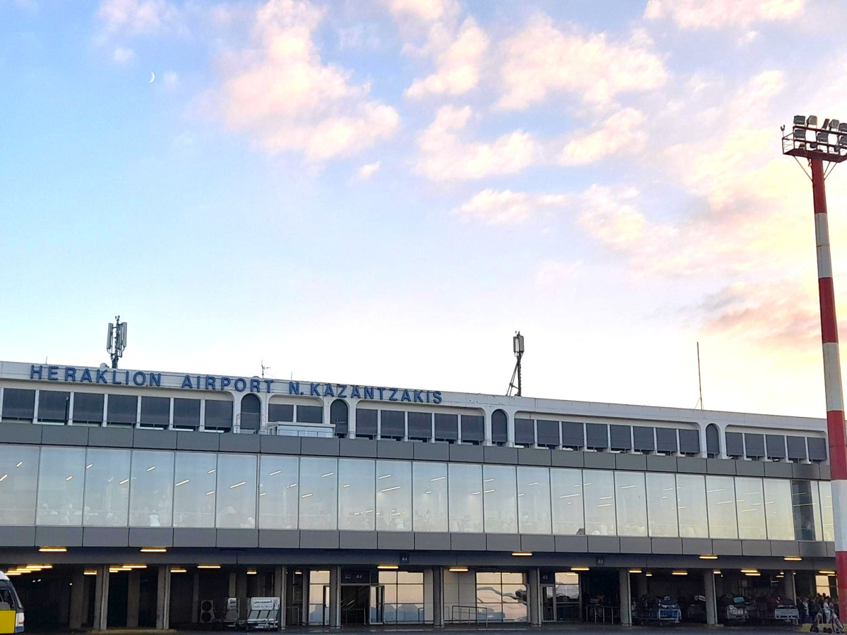 Θετικό το πρώτο πεντάμηνο του 2026 για την επιβατική κίνηση στα 24 αεροδρόμια της ΥΠΑ