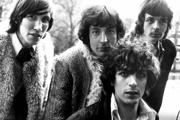The Wall: Η ιστορία πίσω από το θρυλικό άλμπουμ των Pink Floyd, που άλλαξε την ιστορία της μουσικής