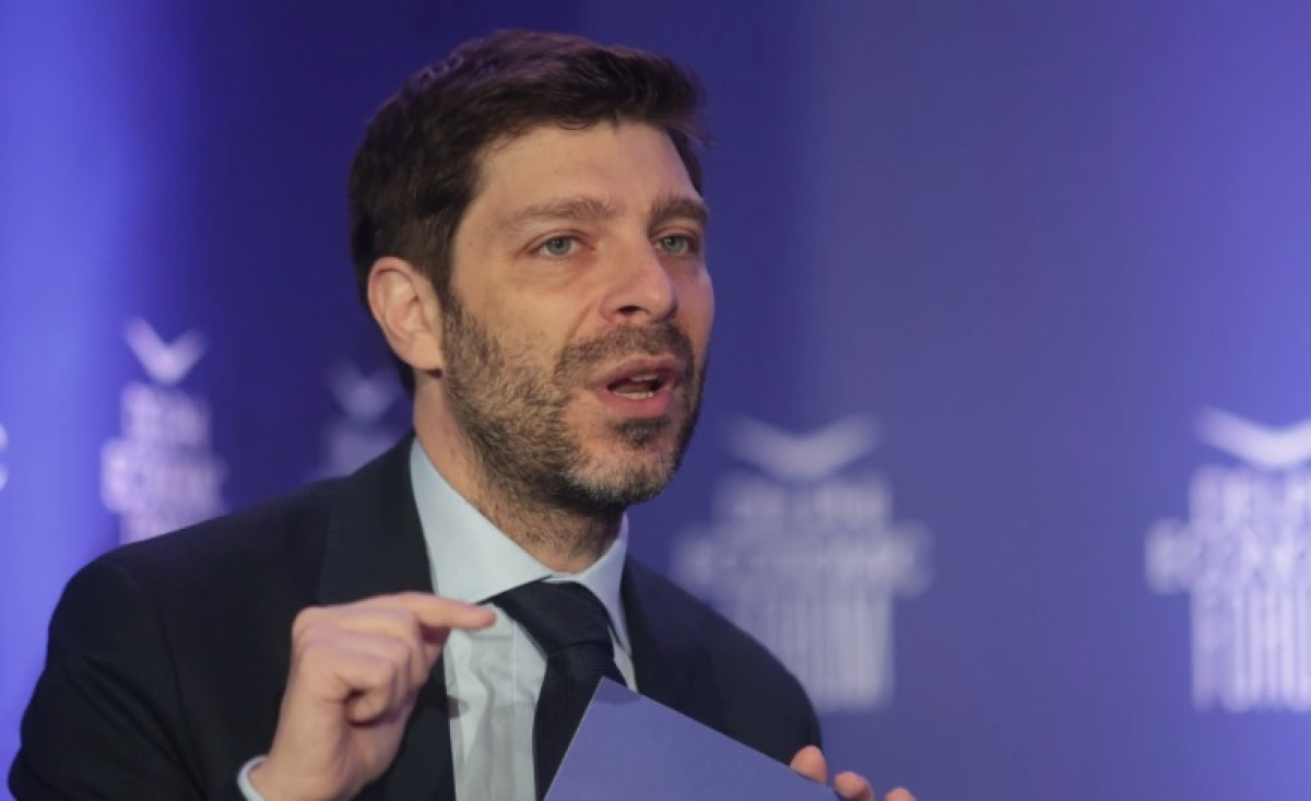 Γιατρομανωλάκης: Δεν εξισώνονται οι δραματικές σχολές με τα λύκεια