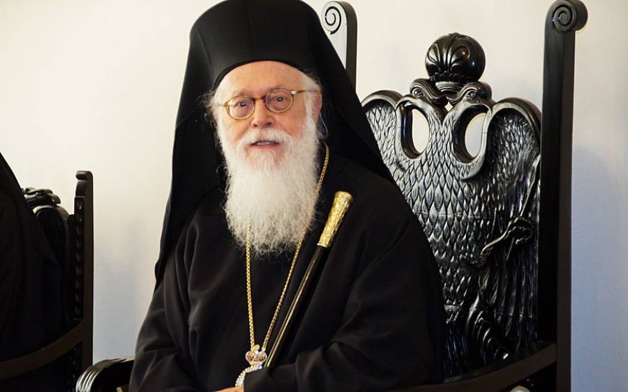 Θετικός στον κορονοϊό ο Αρχιεπίσκοπος Αλβανίας- Εσπευσμένα στην Αθήνα