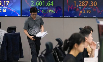Περιμένουν μηνύματα από τις κεντρικές τράπεζες οι ασιατικές αγορές
