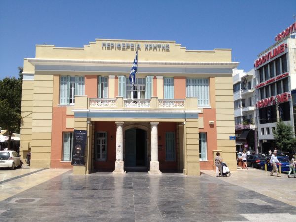 Περιφέρεια Κρήτης: Ψήφισμα στήριξης στους πολύπαθους δανειολήπτες του ελβετικού φράγκου