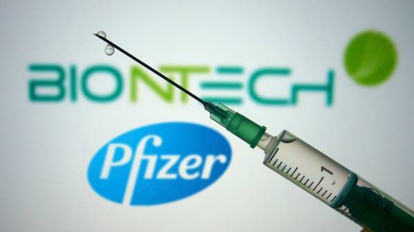 Κορονοϊός: Ανέβηκε στο 95% η αποτελεσματικότητα του εμβολίου της Pfizer