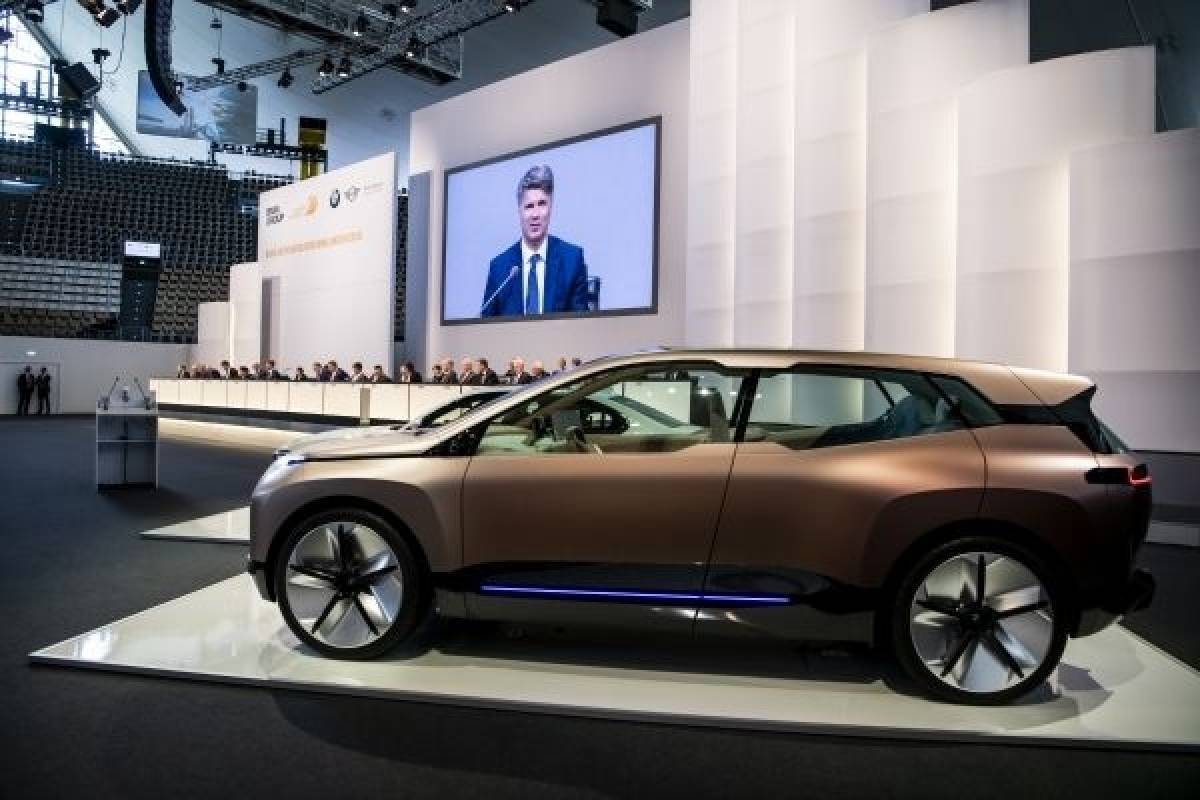Το ηλεκτροκίνητο πλάνο της BMW είναι ...on time!