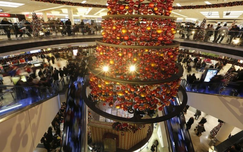 Το εορταστικό ωράριο των καταστημάτων