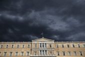 Εκτός μειώσεων οι συντάξεις βουλευτών και αιρετών στους ΟΤΑ-Έντονες αντιδράσεις