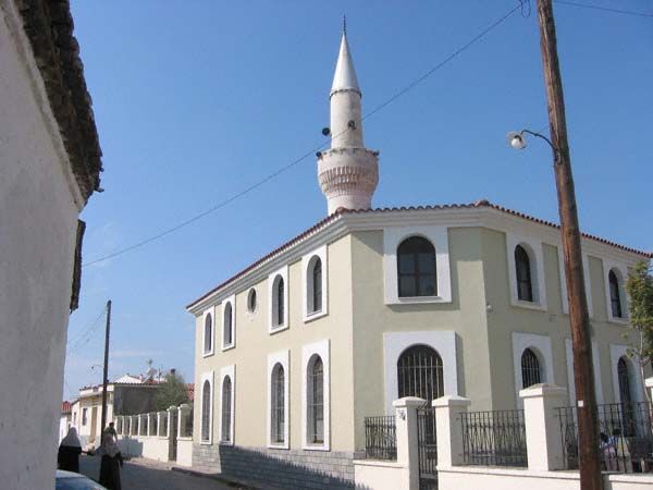 Ελεύθερος ο Ιμάμης με τα όπλα στην Ξάνθη-Αρνείται κάθε κατηγορία