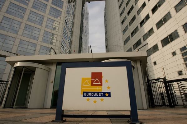 Ο Ι.Γεωργαντάς σχεδιάζει το πιο πετυχημένο λογότυπο για την «Eurojust»
