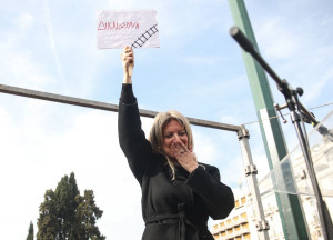 Εχει κάθε λόγο να ανησυχεί ο Τσίπρας