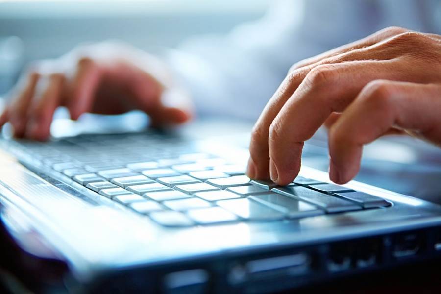 ΕΛΑΣ: Προσοχή σε διαδικτυακή απάτη με τη «μέθοδο του ενδιάμεσου»
