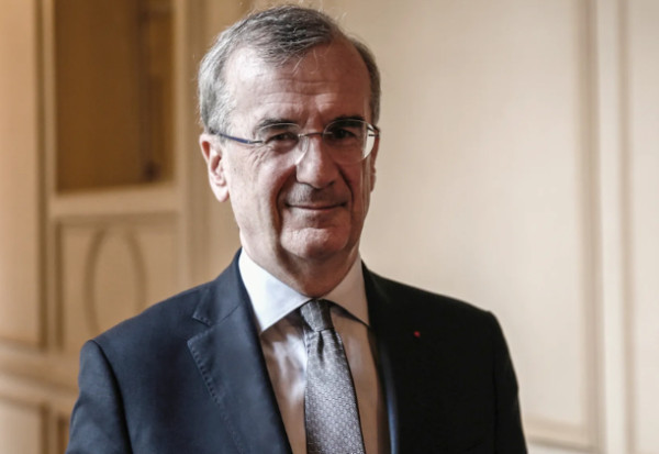 Βιλερουά: Πιθανές νέες μειώσεις επιτοκίων από την ΕΚΤ εντός 2025