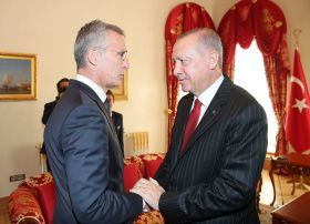 Στόλτενμπεργκ: Τουρκία και Ελλάδα πολύτιμοι σύμμαχοι για το ΝΑΤΟ