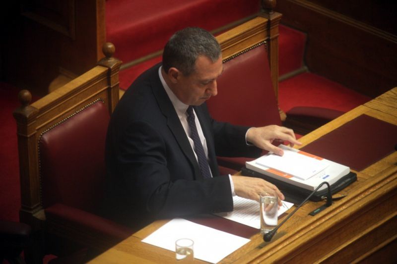 «Έγκλημα οι πρόωρες εκλογές» λέει ο Μιχελάκης