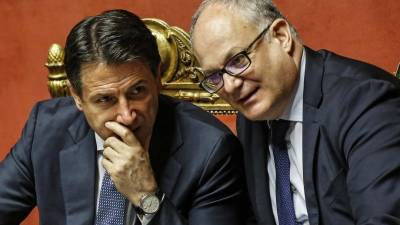 Πολιτικοί τριγμοί στην Ιταλία με φόντο τον ESM
