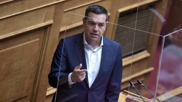 Τσίπρας: Καλώ για άλλη μια φορά τους πολίτες να εμβολιαστούν