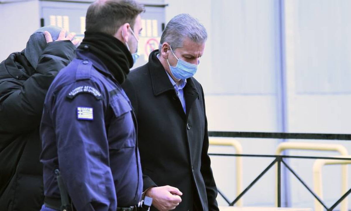 Folli-Follie: Ένοχοι οι Κουτσολιούτσοι για σειρά κακουργημάτων-Αθώοι για εγκληματική οργάνωση