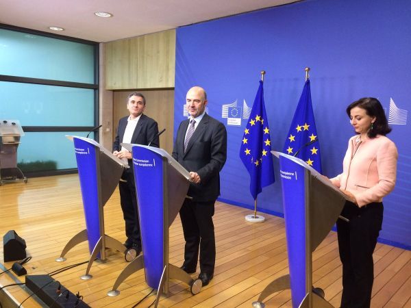 Μοσκοβισί: Δεν τράβηξα το αυτί του Τσακαλώτου-Επιθυμούμε μια κατάσταση win-win