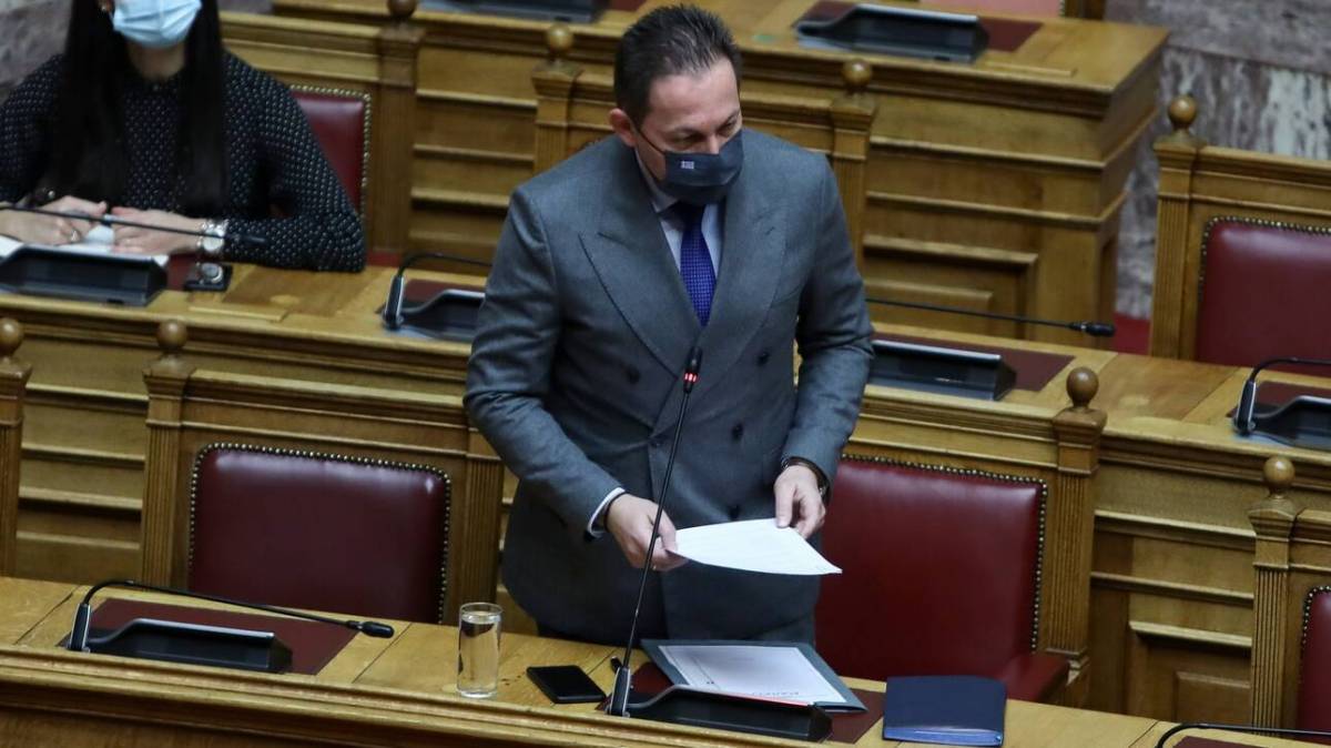 Πέτσας: Πρώτη φορά χρηματοδότηση 5 εκατ. ευρώ για στείρωση ζώων
